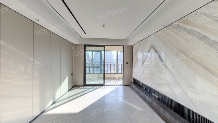 万科官山望二手房实景图