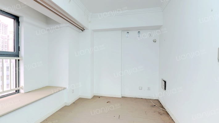 苹果公寓二手房实景图