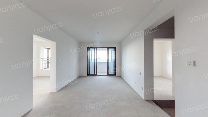 香槟街铂悦府二手房实景图