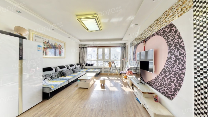 群力家园S区二手房实景图