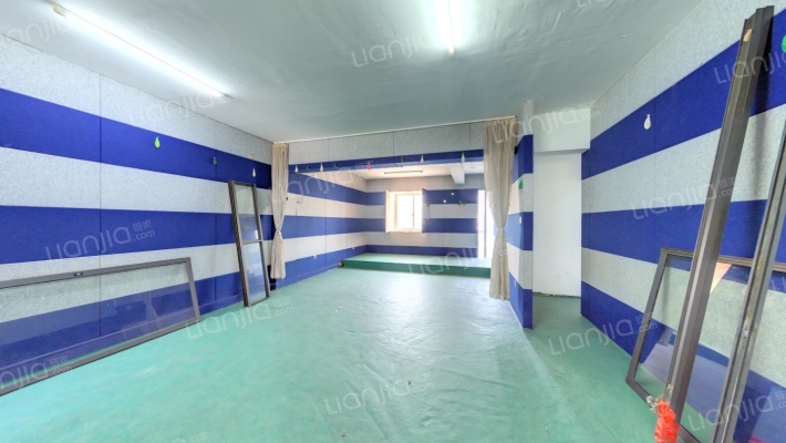 宏锦花苑二手房实景图