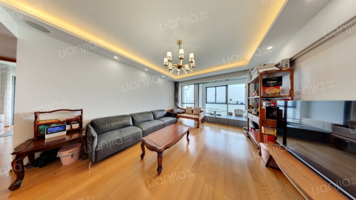 馨湖园二手房实景图