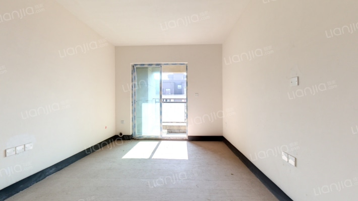 千威先生的洋房二手房实景图