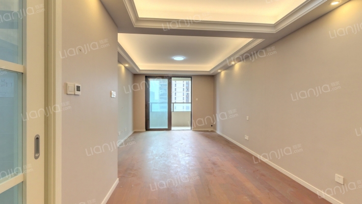 融创广场二手房实景图