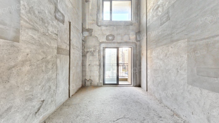 勤诚达境界城二手房实景图