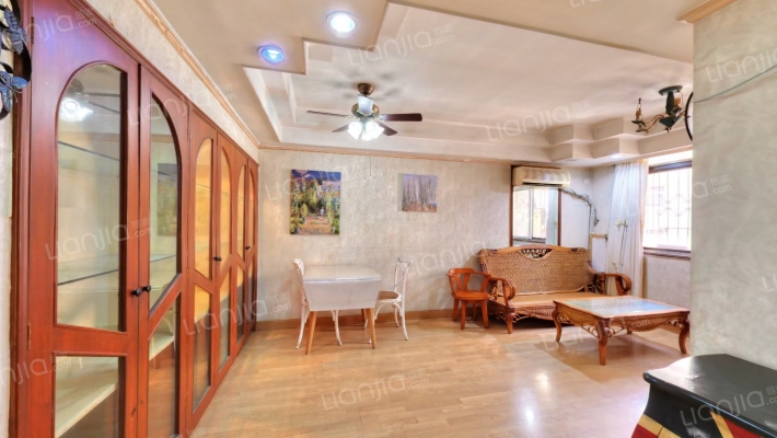 惠一轻工苑小区二手房实景图