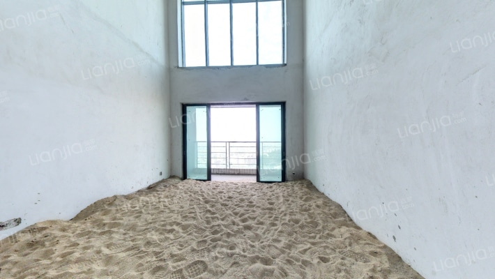 华贵苑二手房实景图