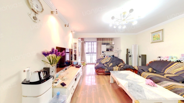 甲天下鑫海国际二手房实景图