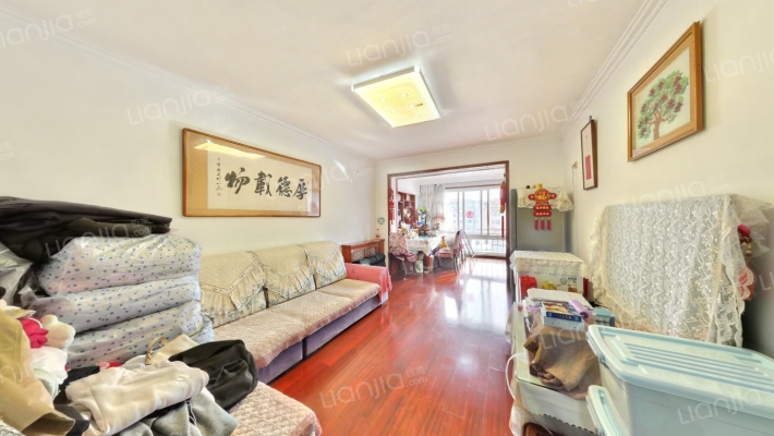 东居里二手房实景图