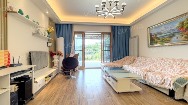 茶田小院二手房实景图