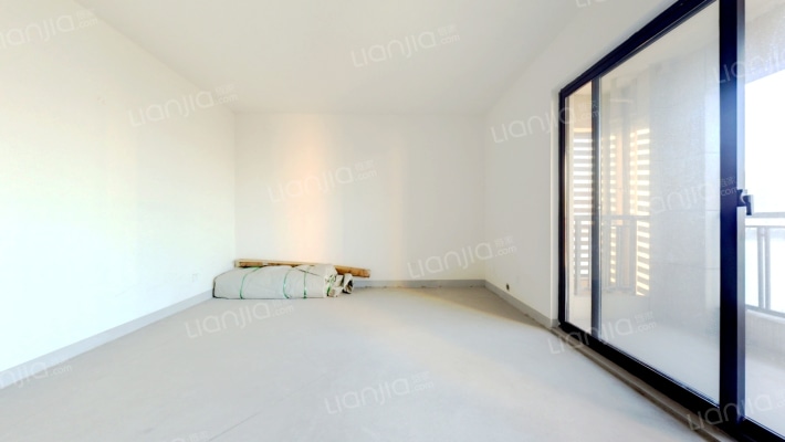 飘鹰富春江花苑二手房实景图