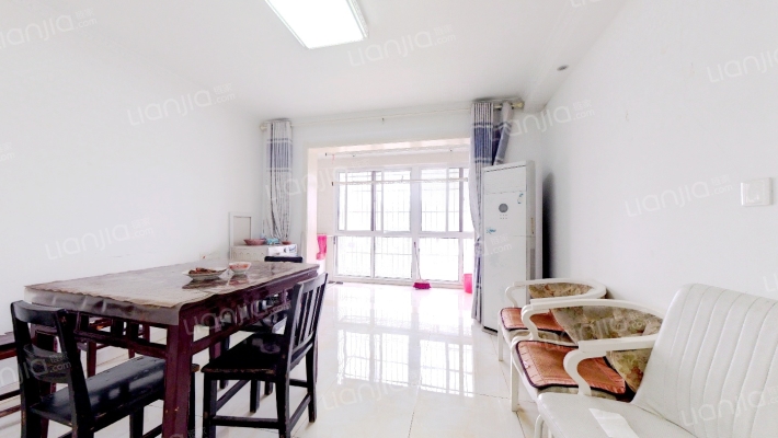 伯乐达加州蓝湾二手房实景图