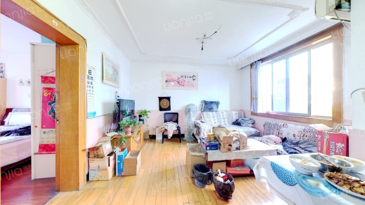 银泉新村二手房实景图