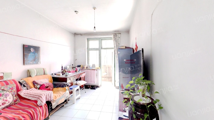 云松里二手房实景图