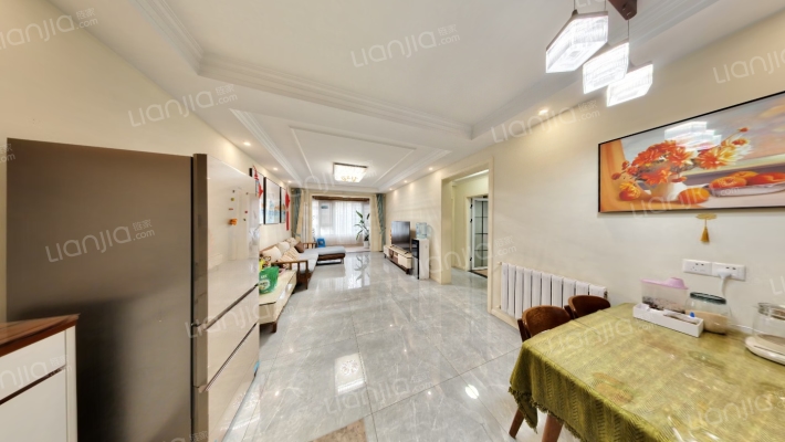 美的时代城二手房实景图