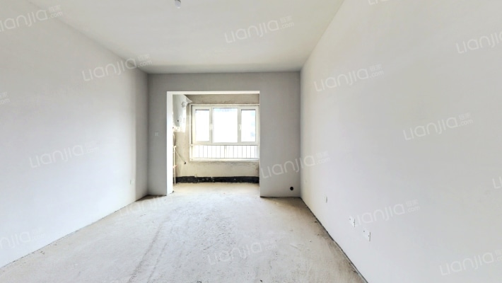 洋房南北通透，采光视野好配套设施齐全，交通便利。-客厅