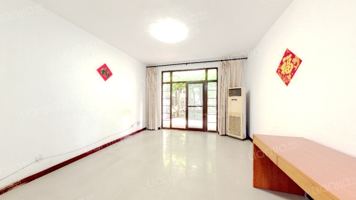 依云小镇二手房实景图