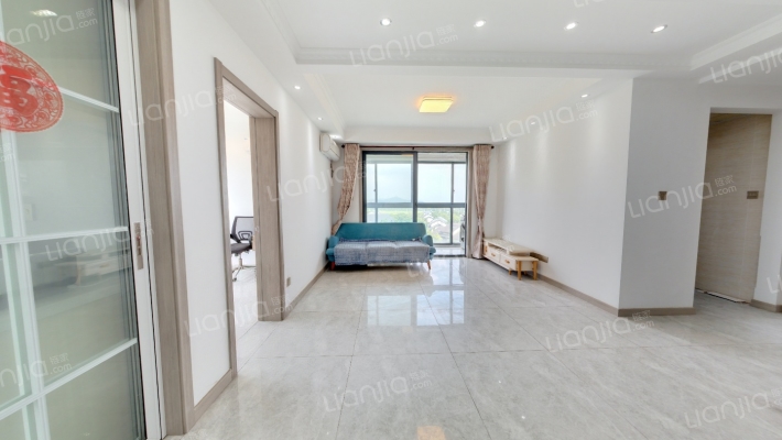 华丽家族太湖汇景三期二手房实景图