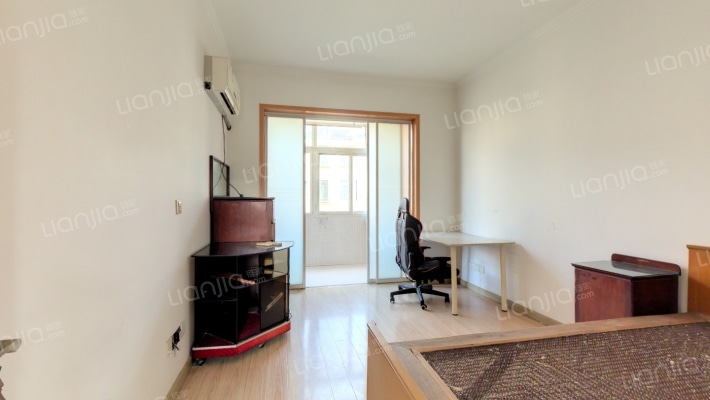 山潘一村二手房实景图