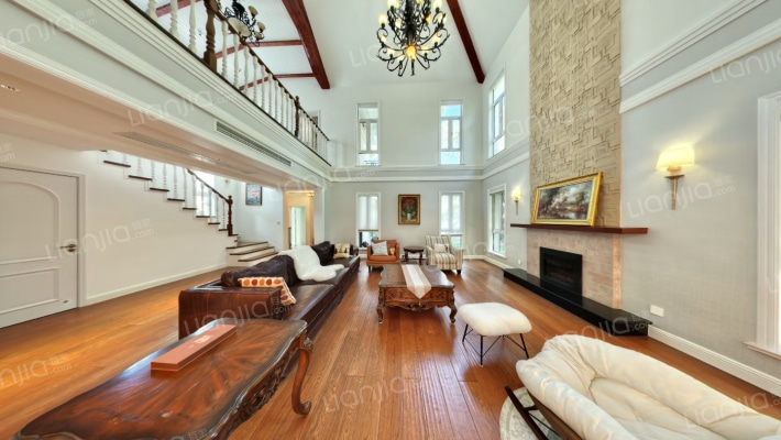 中海翡翠湖岸二手房实景图