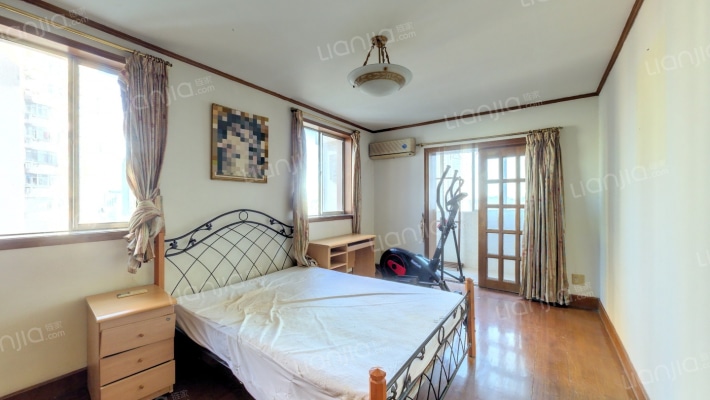 金宝花园二手房实景图