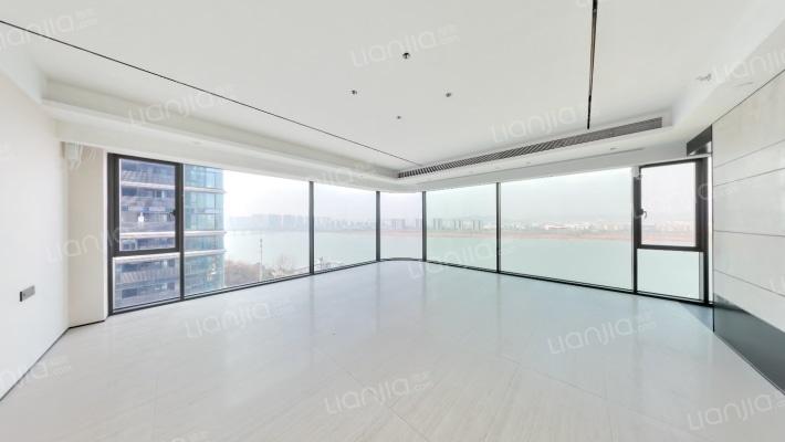 绿城·凤起麓鸣二手房实景图