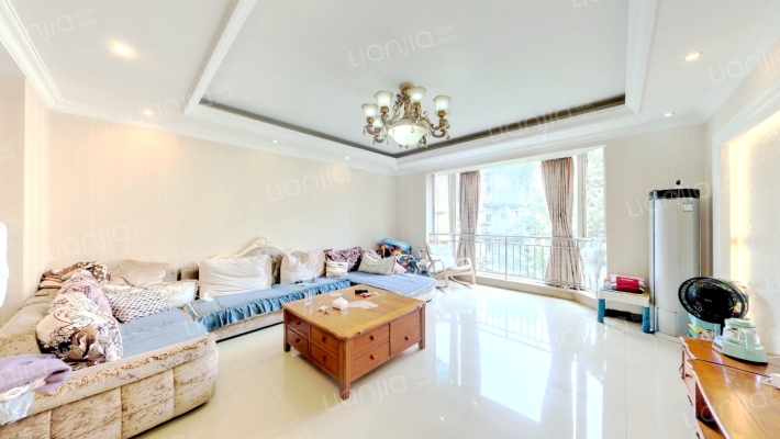 德意馨苑二手房实景图