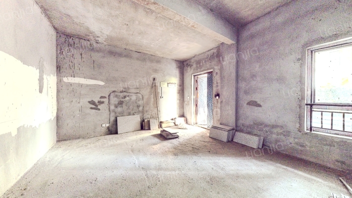 仁能云的左岸二手房实景图