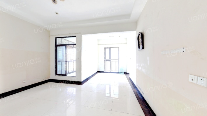 银馬公寓二手房实景图