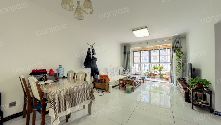 阳光台二手房实景图