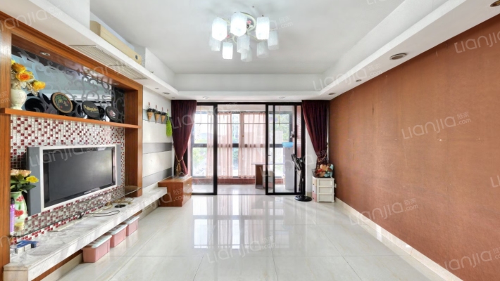 西山上筑二手房实景图