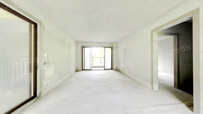 星河丹堤二手房实景图