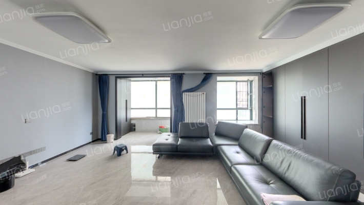 新贵都三期二手房实景图