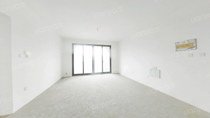 莱茵河畔二手房实景图