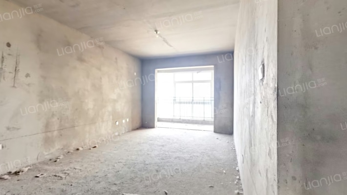 东奥水城叠翠园二手房实景图