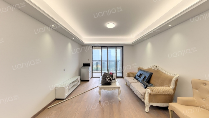 中海上东区二手房实景图