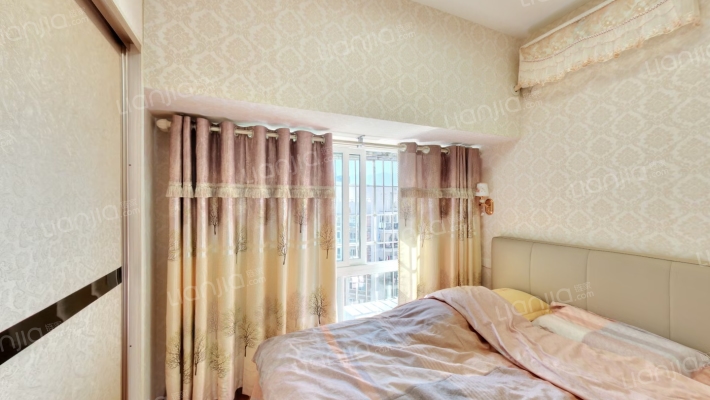 福晟钱隆学府二手房实景图