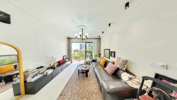 龙光玖誉城翰城二手房实景图