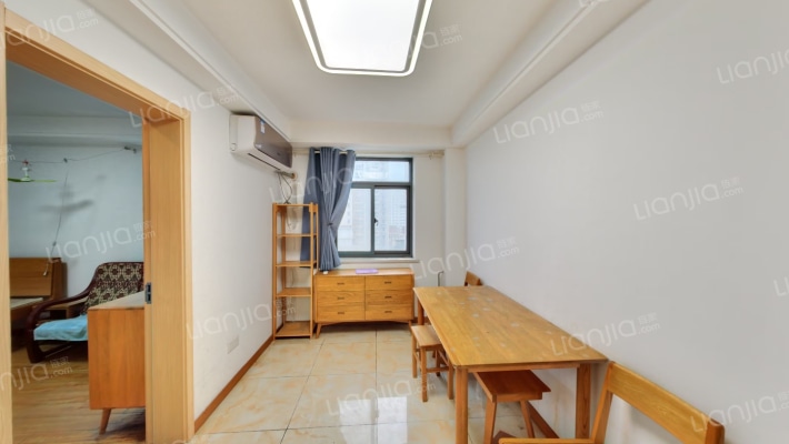 长江新村2号二手房实景图