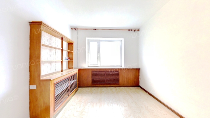 气象局家属楼二手房实景图