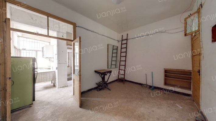 林业局家属区二手房实景图