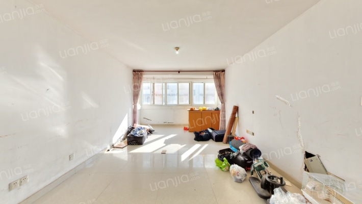 龙景花苑六区二手房实景图