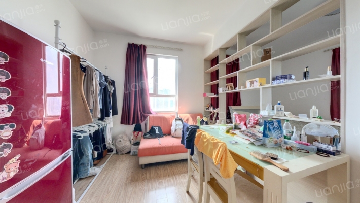 语港旺府二手房实景图