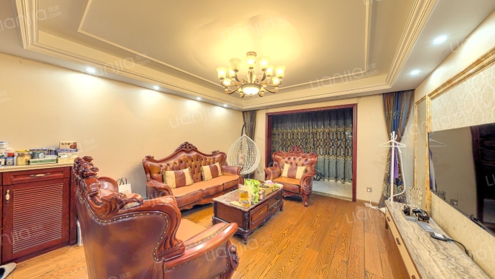 光明领峰二手房实景图