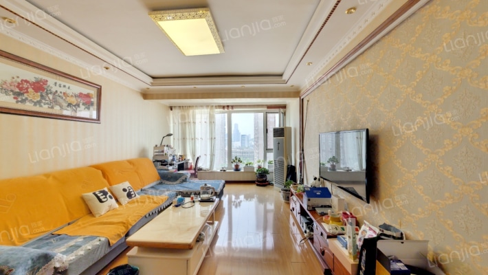 安盛花园二手房实景图