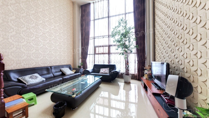 现代凯旋国际二手房实景图