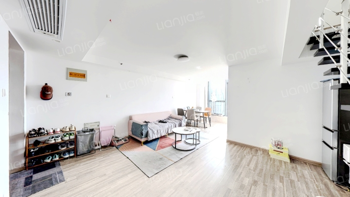 中辰未来港二手房实景图