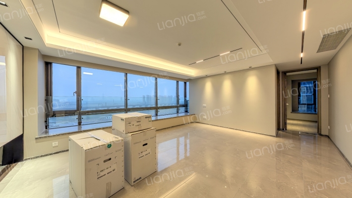 绿城桂冠东方四区二手房实景图