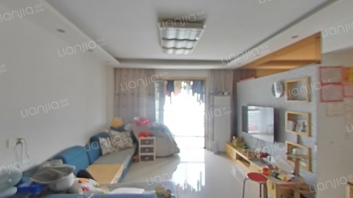 恒嘉豪庭二手房实景图