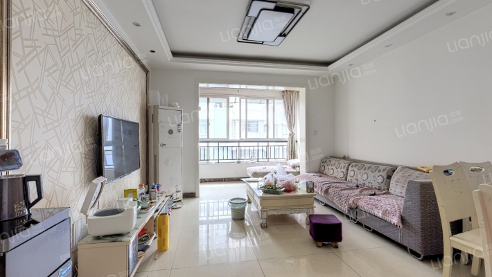 怡警花园二手房实景图